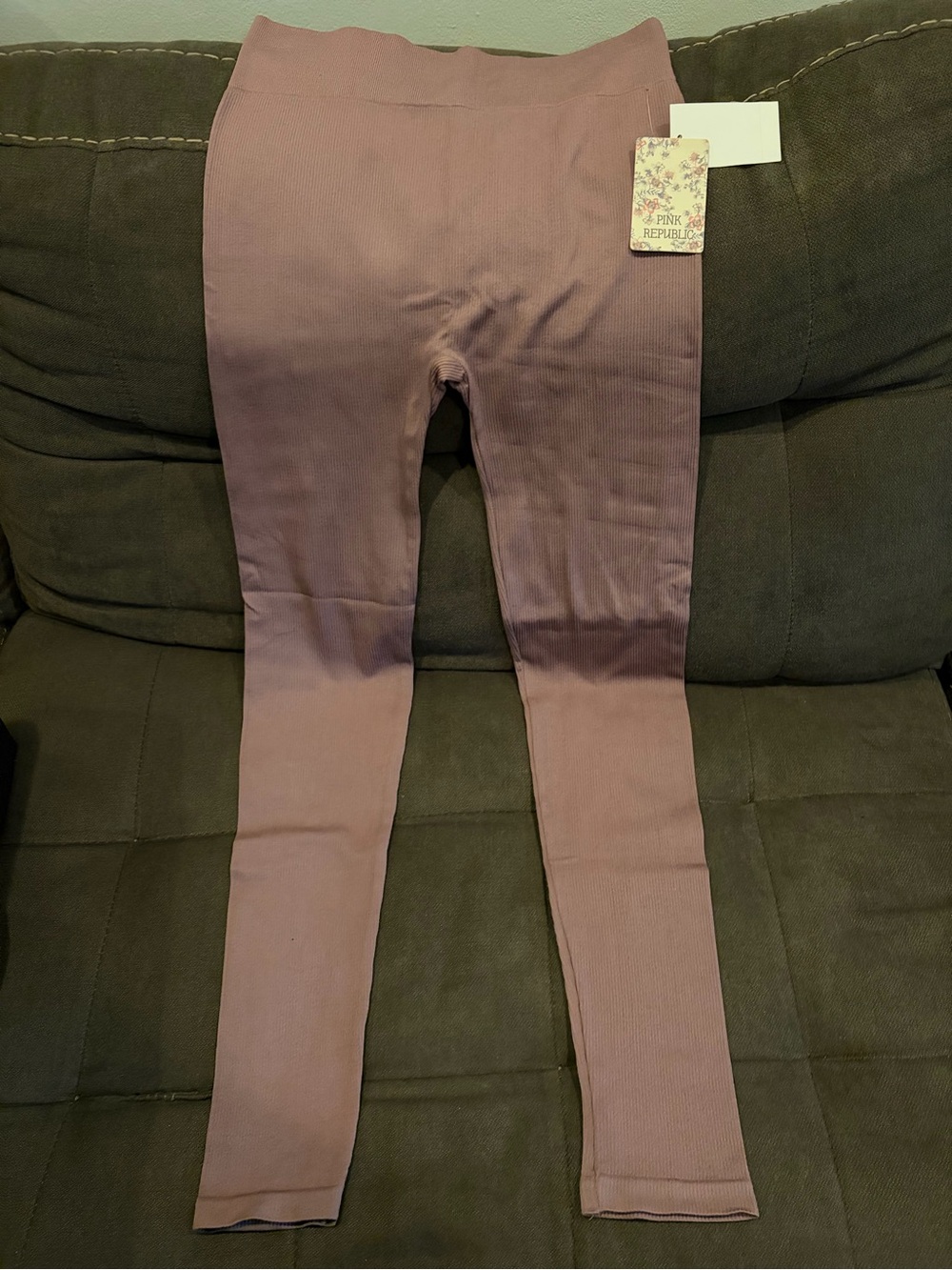 Purple Ribbed High-Waist Leggings